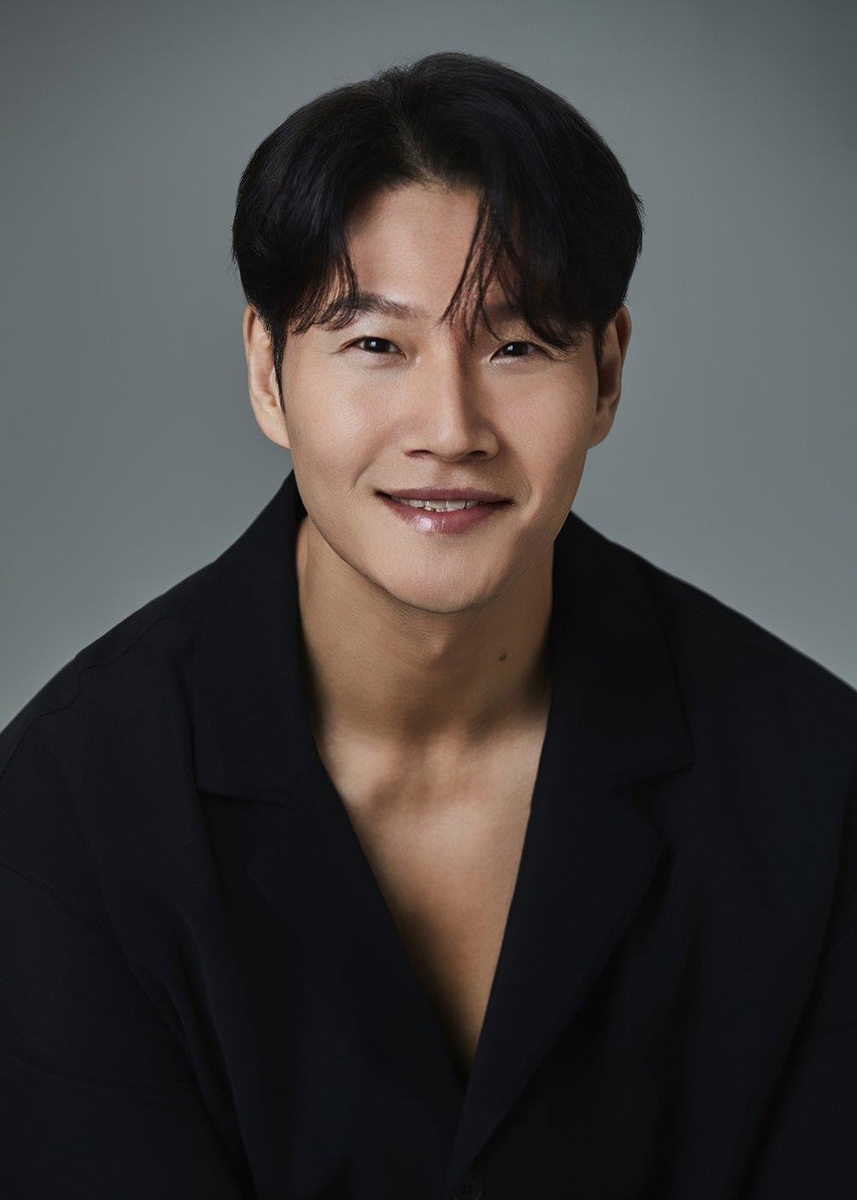 김종국, GD·송강호와 한솥밥…갤럭시코퍼레이션 전속 계약