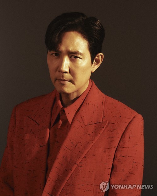 배우 이정재