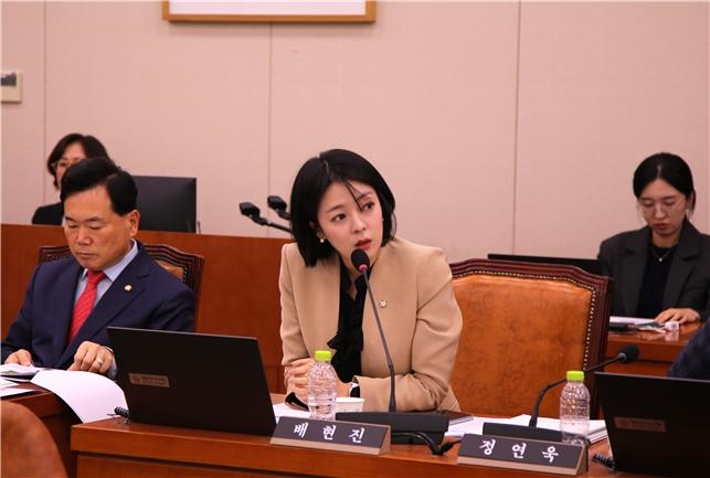野배현진 &#034;전북 올림픽 분산개최 문제&#034;…유승민 &#034;경험 …