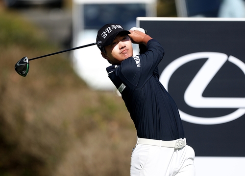 옥태훈, KPGA 투어 2025시즌 제네시스 대상 수상(종합)