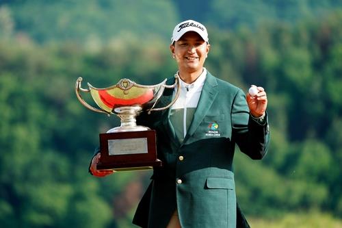 5월 한국오픈 우승 사돔 깨우깬자나