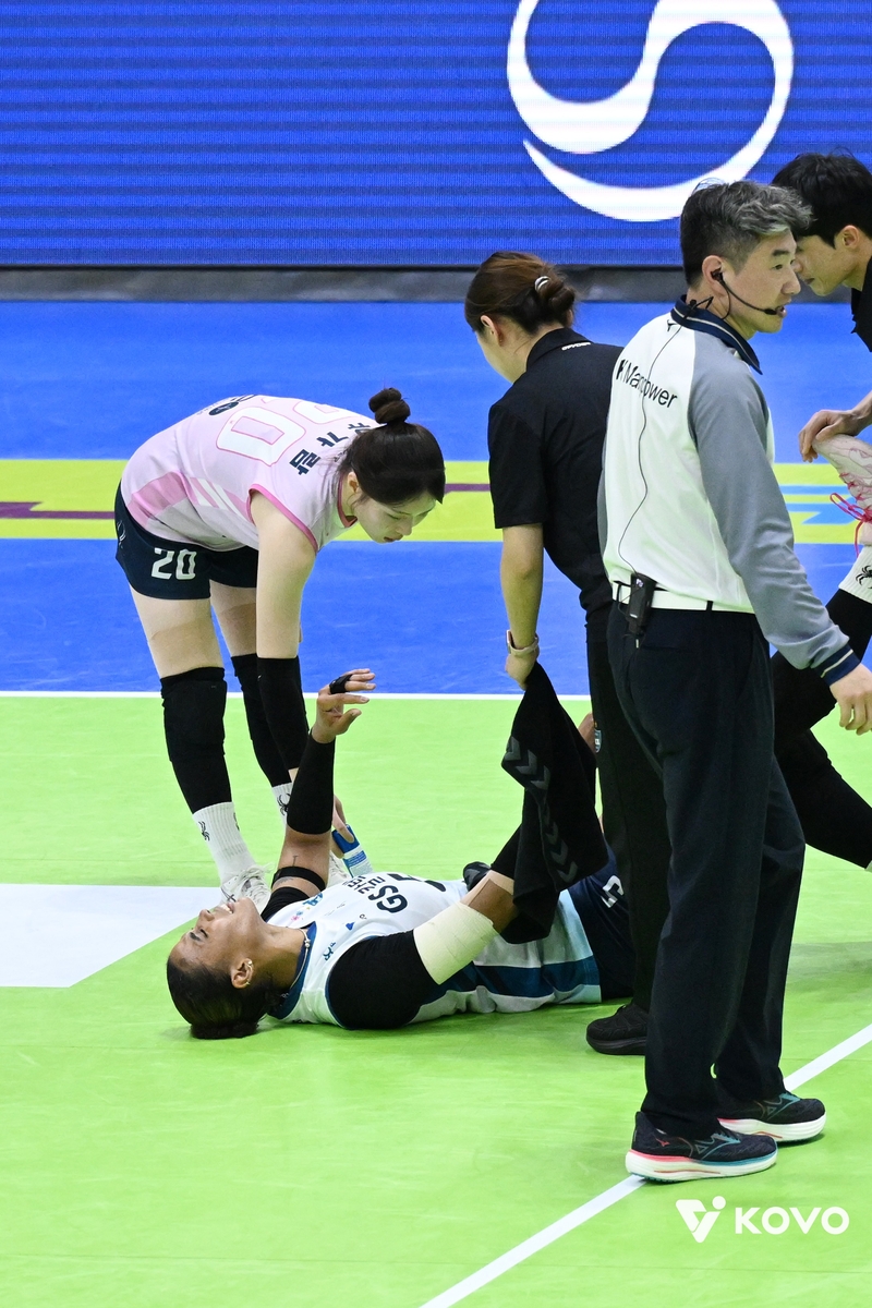 종아리 통증을 느낀 실바