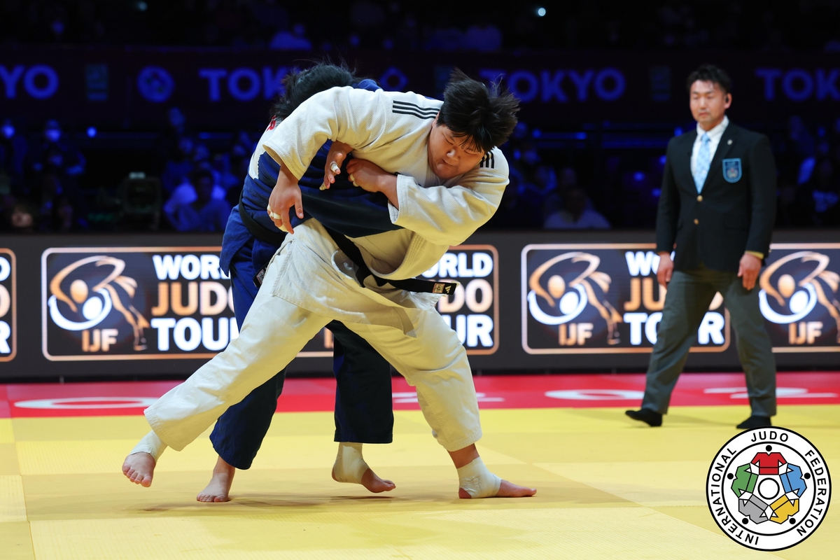 유도 여자 최중량급 이현지(오른쪽)