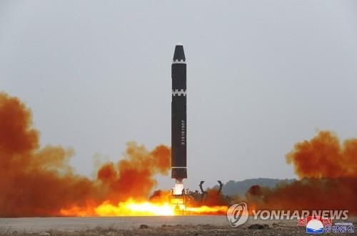 (2ª AMPLIACIÓN) JCS: Corea del Norte dispara un misil balístico no especificado hacia el mar del Este