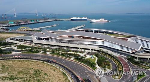 En la imagen se muestra la Terminal Internacional de Pasajeros del Puerto de Incheon.