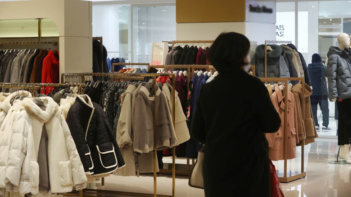 Plus forte hausse des prix des vêtements et chaussures depuis plus de 10 ans en novembre