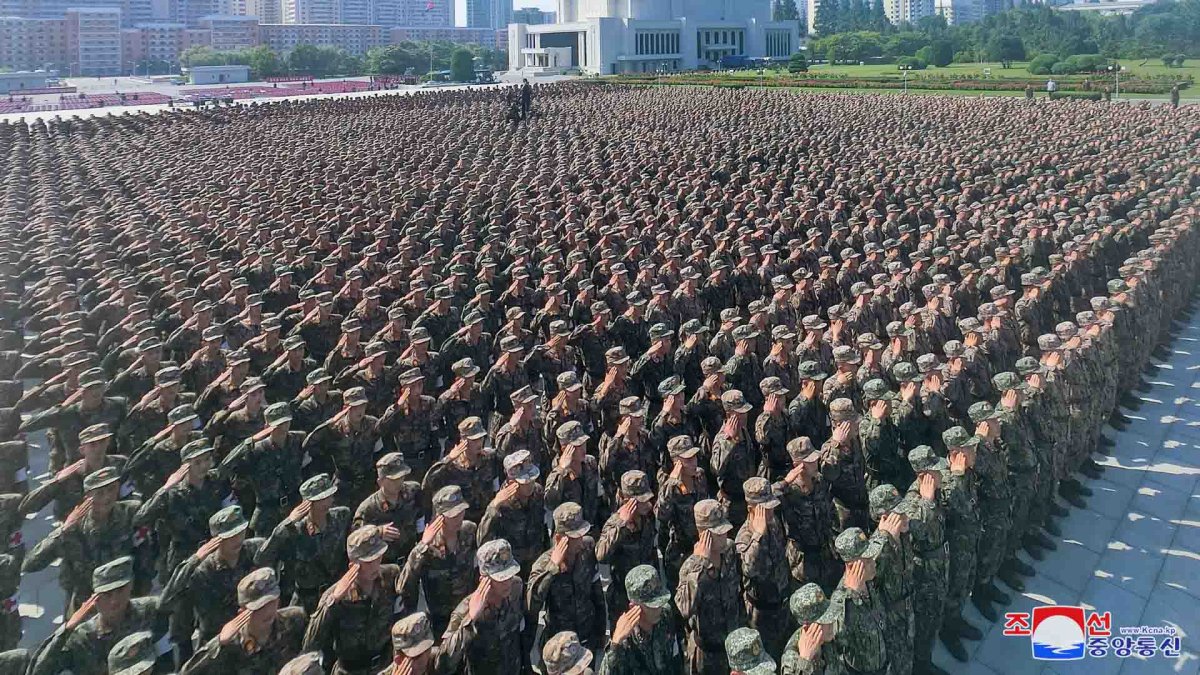 CIA : «La durée du service militaire nord-coréen a été rétablie à 10 ans»