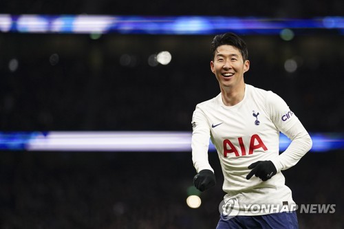 Son Heung-min named top S. Korean athlete in 5th straight annual poll