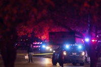 美핼러윈 축제에 차량 돌진…경찰이 대응사격으로 저지