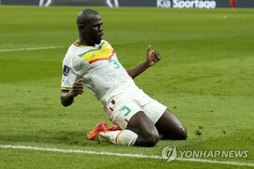 [월드컵] "역사를 바꿀 펜을 쥐고 있다"…세네갈 새 역사 쓴 쿨리발리