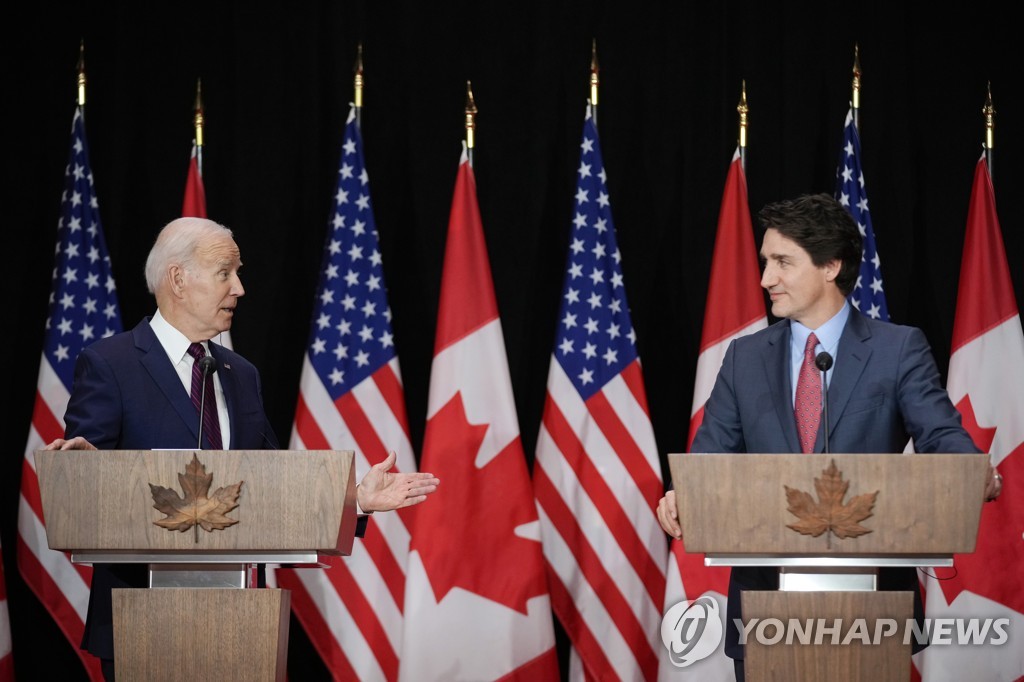 조 바이든 미국 대통령과 쥐스탱 트뤼도 캐나다 총리