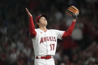 오타니 7이닝 11K쇼로 시즌 3승…평균자책점 MLB 1위