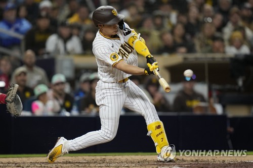 김하성 1타점 쐐기 적시타…MLB 샌디에이고 5연패 늪서 탈출