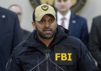 '국장 험담했나'…FBI, 직원들 불러 거짓말탐지기 조사