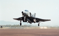 Un caza F-4E surcoreano se estrella durante maniobras sobre el mar Amarillo