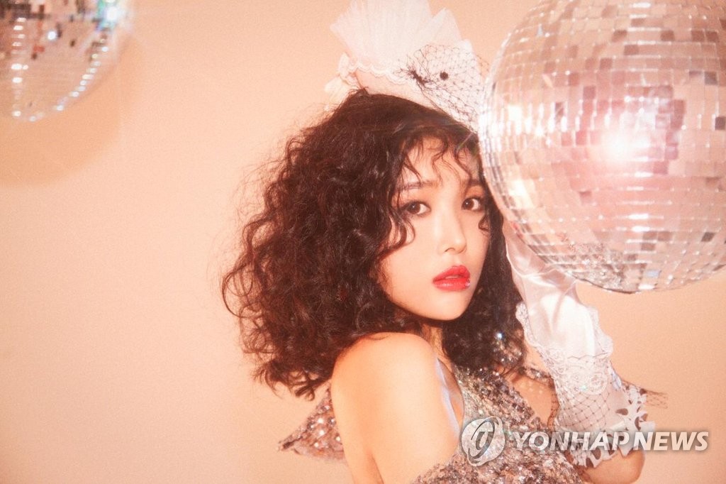 ユビンさん（ＪＹＰエンターテインメント提供）＝（聯合ニュース）≪転載・転用禁止≫