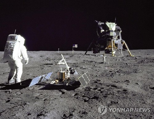 1969년 아폴로11호가 달 표면에 설치한 지진계 / NASA 제공