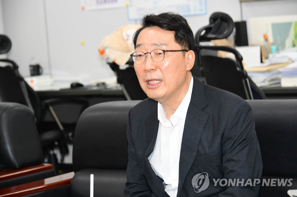 윤영찬 "尹, 쿠데타로 대통령" 발언 논란…與 "대선 불복 선언"