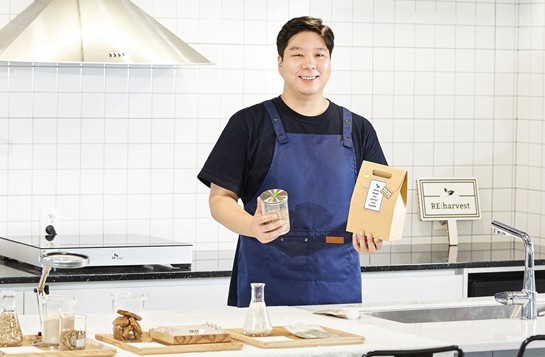 This file photo shows Alexander Min, CEO of food upcycling startup RE:harvest Co. (PHOTO NOT FOR SALE) (Yonhap)
