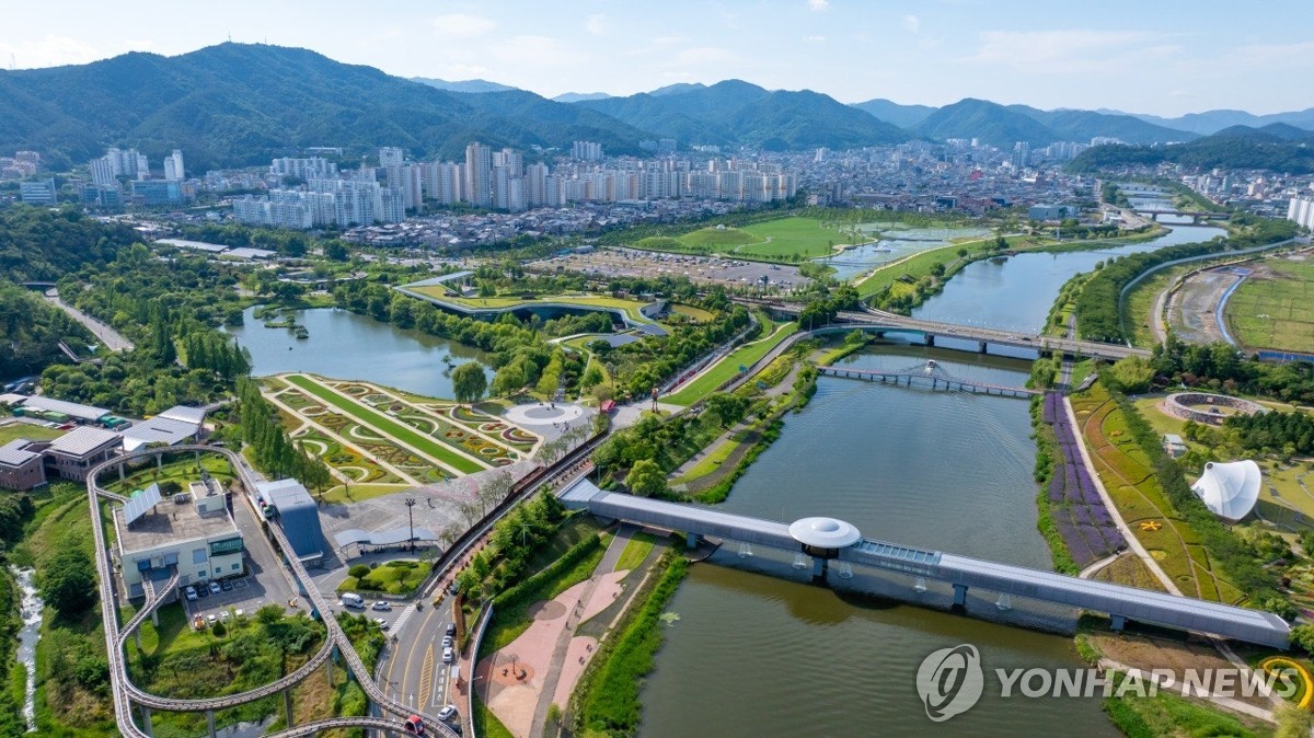 순천만정원 연간 입장객, 에버랜드-롯데월드에 이어 전국…