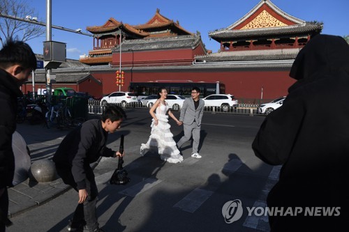 中 결혼율 5년 연속 하락…상하이 등 경제발전지역 낮아