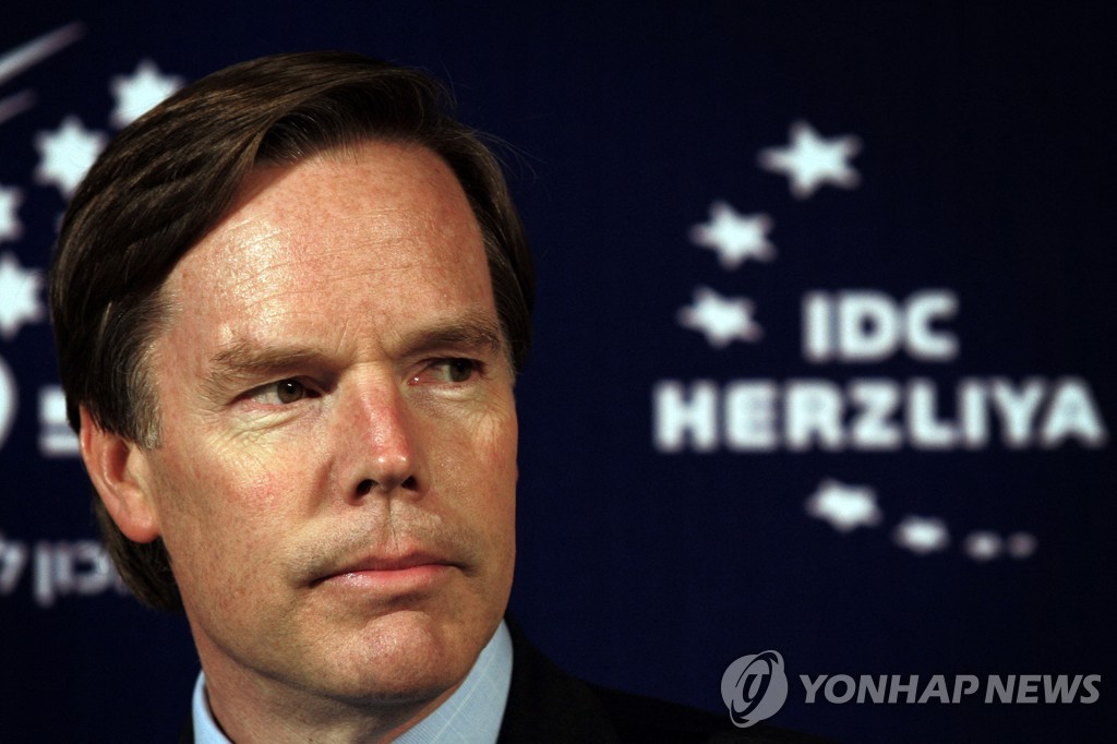 주중 미국대사 발탁된 니컬러스 번스