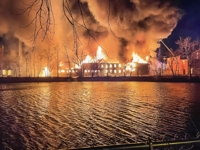美 뉴저지 화학공장서 대형 화재…