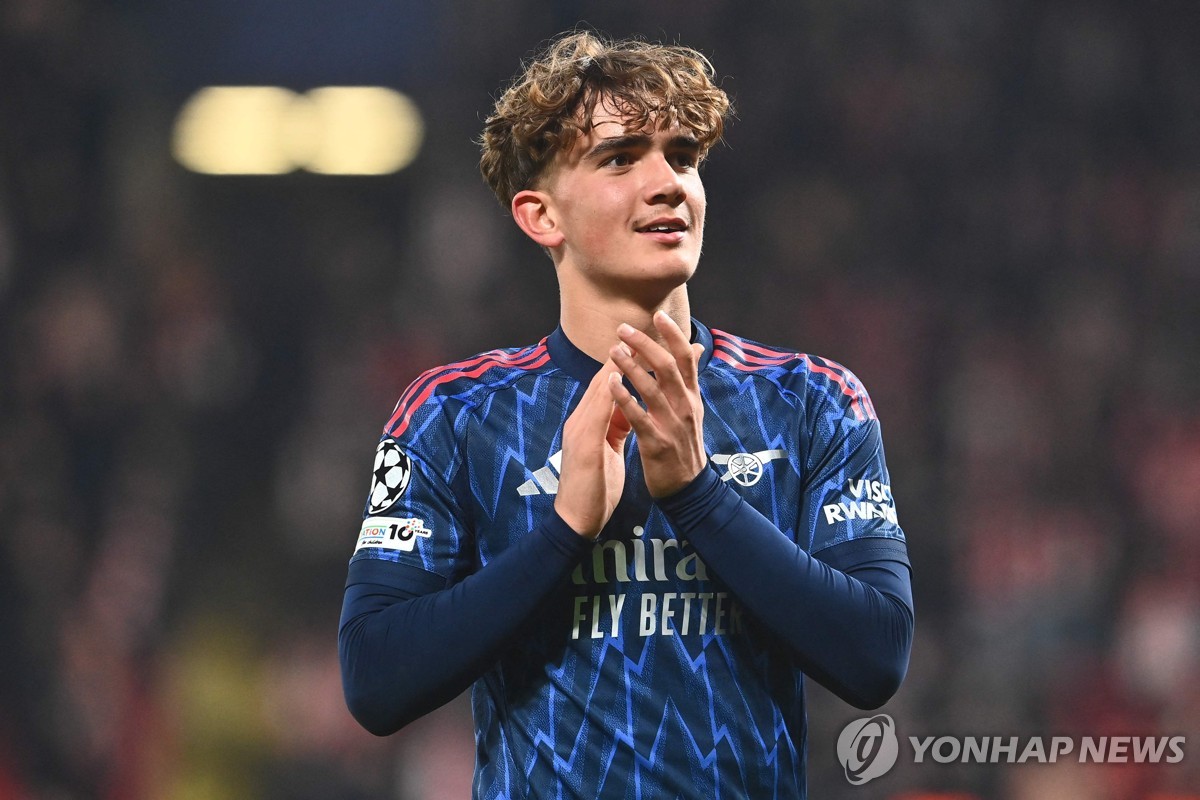 15세 다우먼, UCL 최연소 출전…아스널 122년 만의 무실점 8연승