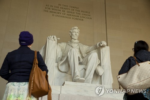 워싱턴DC의 링컨 동상
