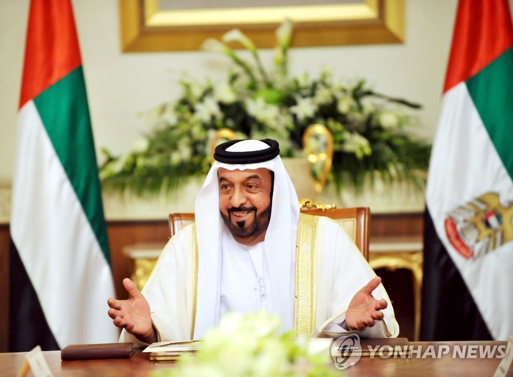 셰이크 할리파 UAE 대통령 지병으로 별세…향년 73세 