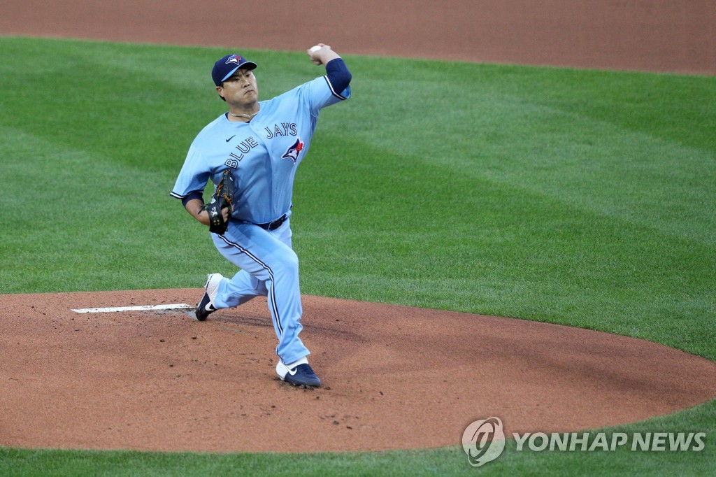 Blue Jays' Ryu Hyun-jin lacks fastball velocity, command vs. Yankees