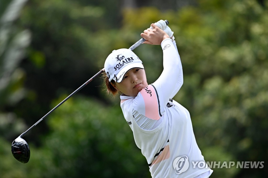 In this Getty Images photo, Ko Jin-young of South Korea tees off on the second hole during the third round of the JTBC Classic at Aviara Golf Club in Carlsbad, California, on March 26, 2022. (Yonhap)