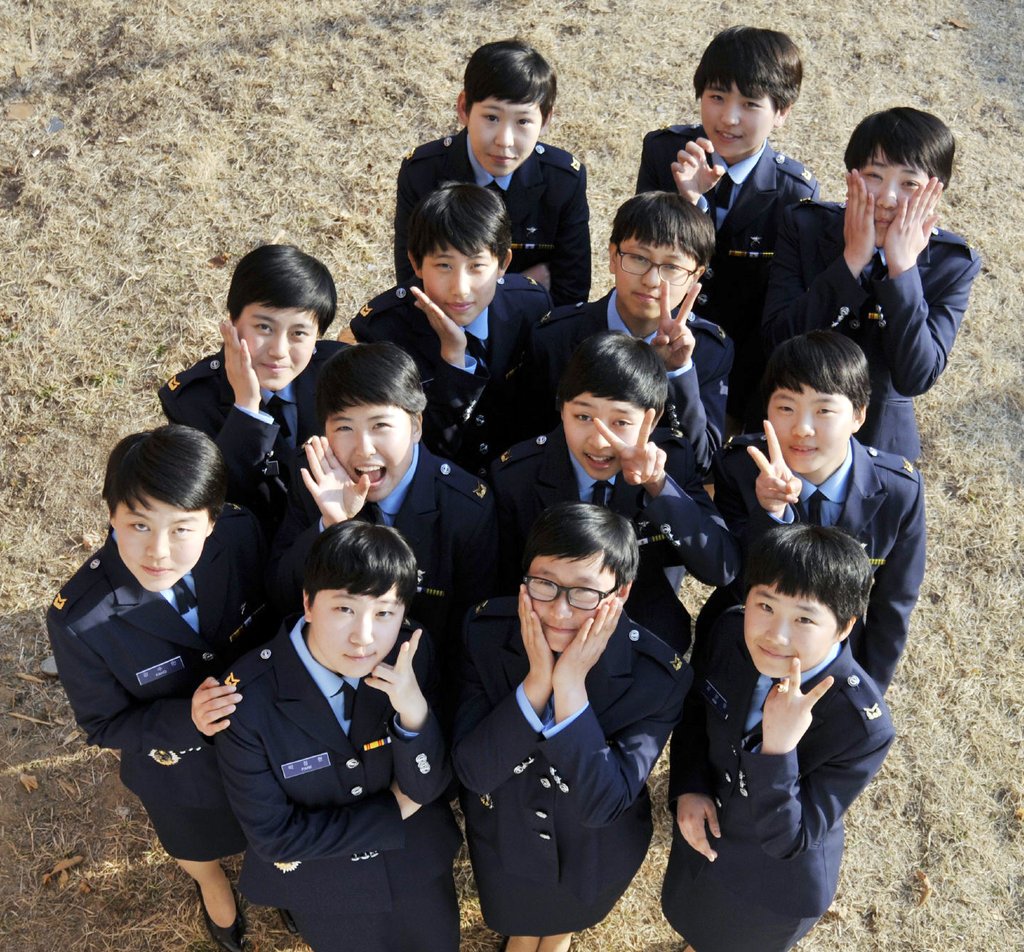 공군 항공과학고 출신 첫 女부사관 등 138명 임관 | 연합뉴스