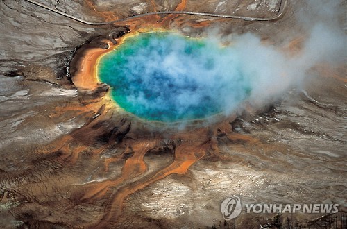 옐로스톤 지하에 거대 마그마…화산분화시 지구 대재앙 | 연합뉴스