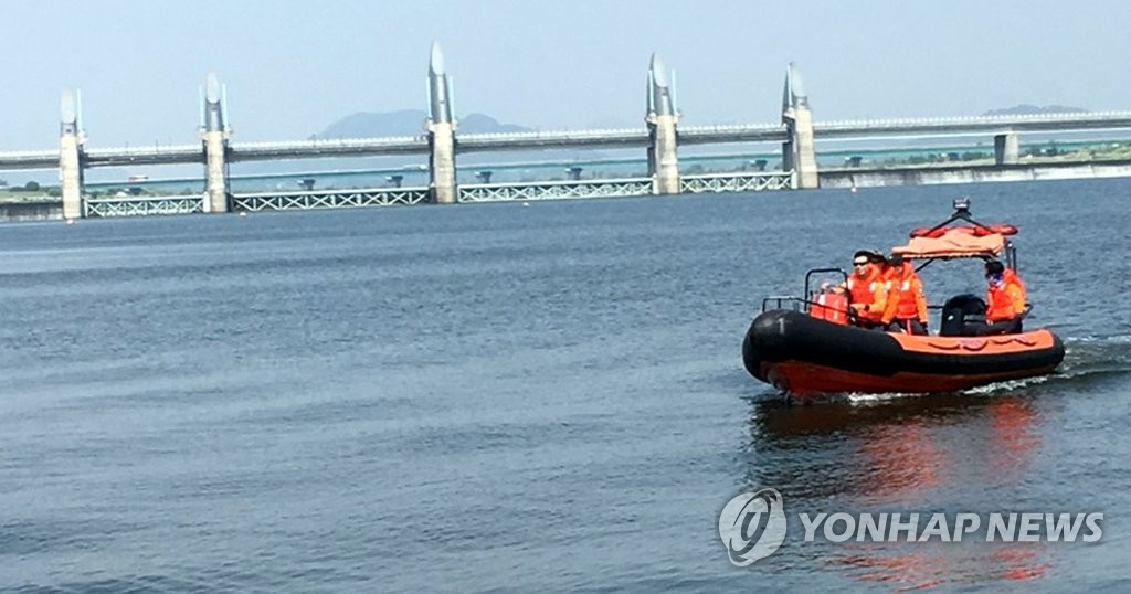 광주 119특수구조단 고속보트 훈련 | 연합뉴스