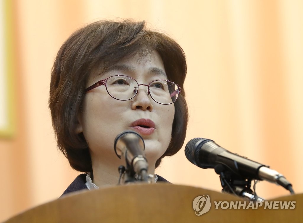 朴槿恵氏罷免は「難しい決定」　退任の憲法裁所長代行