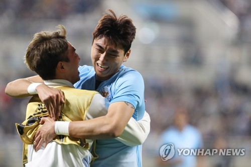 '4골' 대구, 멜버른 꺾고 16강행 희망…경남은 산둥에 역전패(종합2보)