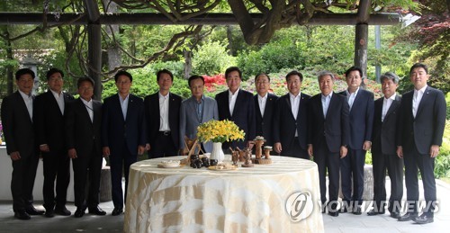 당정청 "추경, 5월내 처리 총력대응…금주 총리 시정연설 추진"(종합2보)