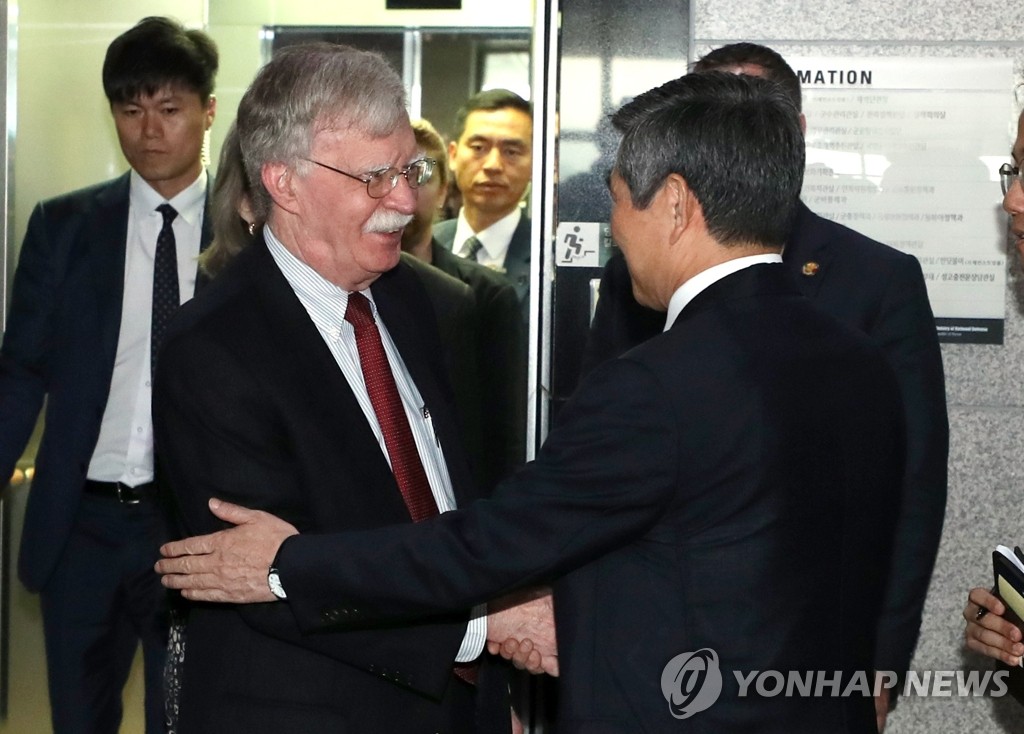 ボルトン氏　韓国国防相と会談＝「幅広い話題で生産的対話」　