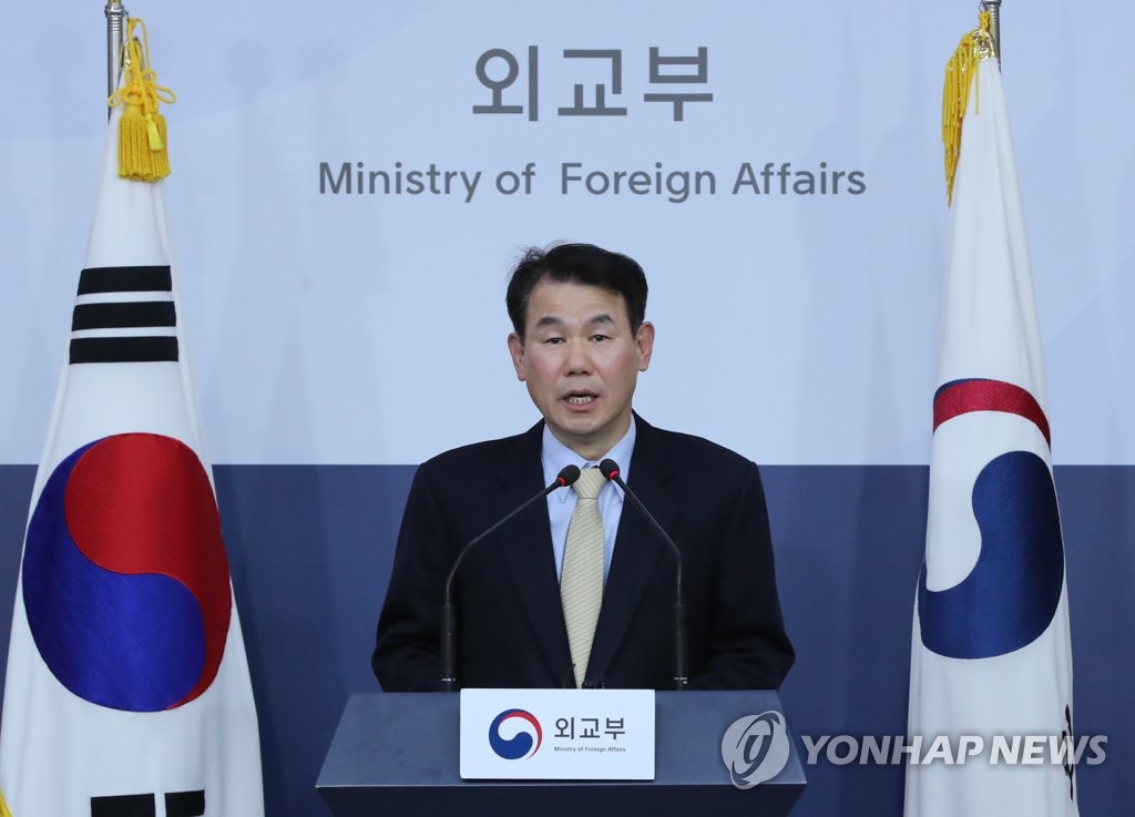 Jeong Eun-bo, South Korea's chief negotiator for defense cost-sharing talks with the U.S., speaks during a press briefing at the foreign ministry in Seoul on Dec. 19, 2019. (Yonhap) 