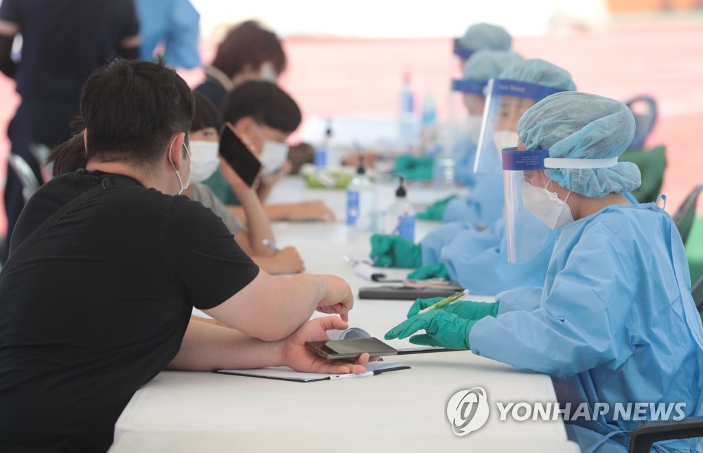 韓国南部・済州島に設置された新型コロナウイルス検査を行う臨時診療所（資料写真）＝（聯合ニュース）