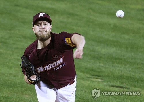 KBO's Heroes reunite with ex-MLB All-Star Russell, bring back ace Jokisch