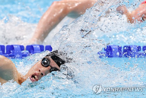JO de Tokyo-Natation : le jeune nageur Hwang Sun-woo bat le record national du 100m nage libre