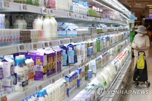 서울 한 대형마트에서 판매 중인 우유