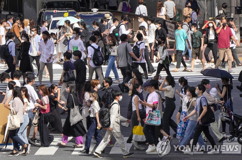 코로나 확진자 급증하는 일본