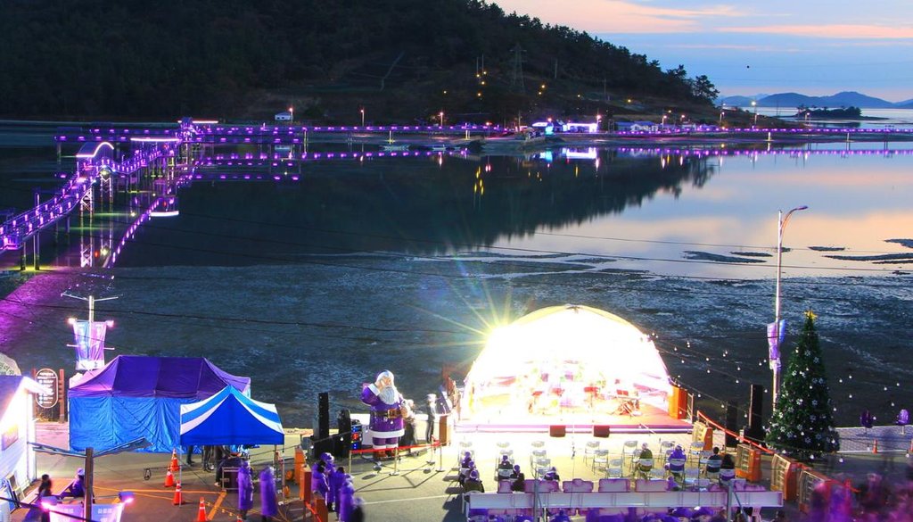 اختيار الجزيرة الأرجوانية بكوريا الجنوبية كواحدة من أفضل القرى السياحية لعام 2021 - 1