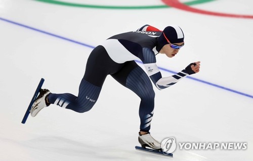 المتزلج السريع الكوري الجنوبي "كيم مين-سوك"