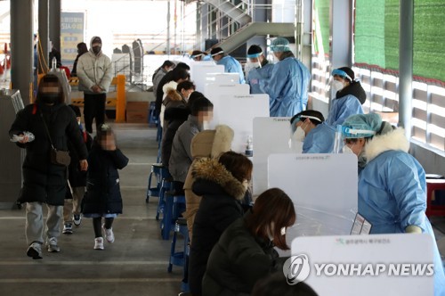 ［速報］韓国の新規コロナ感染者　初めて１０万人上回る