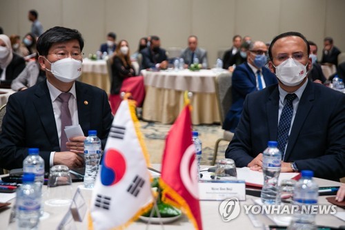 السفارة الكورية لدى تونس تقيم فعالية لتعزيز التعاون الاقتصادي بين كوريا الجنوبية وتونس وأفريقيا