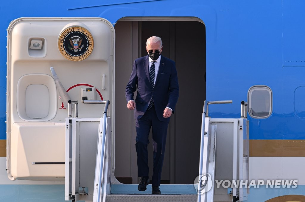 바이든 미 대통령 한국 도착